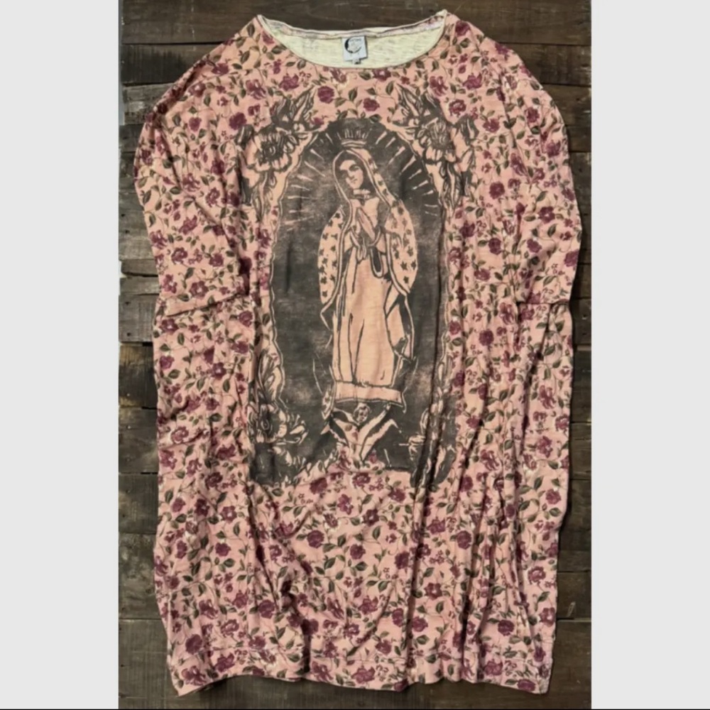 Jaded Gypsy Be True Tunic Floral Blessing
